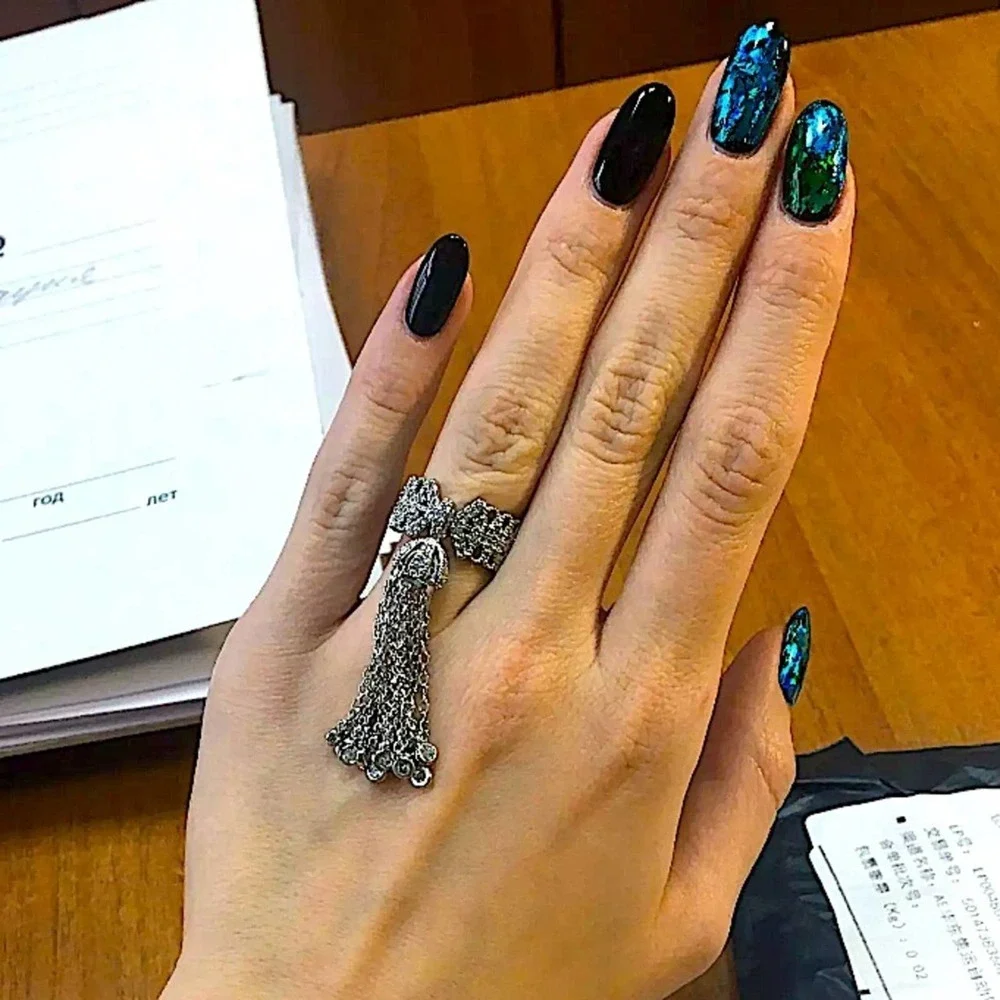 NEW WHITE GOLD PLATED CROWN TASSEL ADJUSTABLE RESIZABLE STATEMENT RING